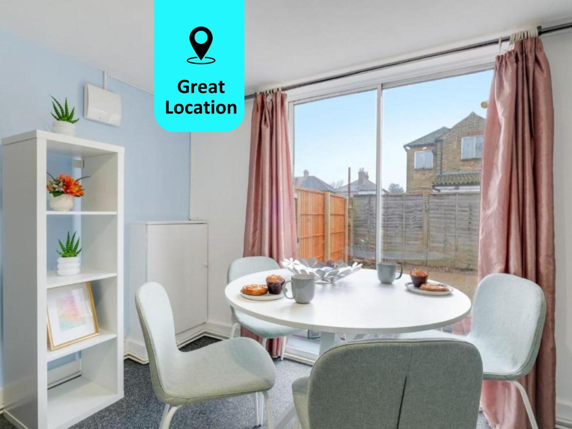 FelthamChic 1Br House In Hounslow - 12 Mins From Heathrow Airportアパートメント エクステリア 写真